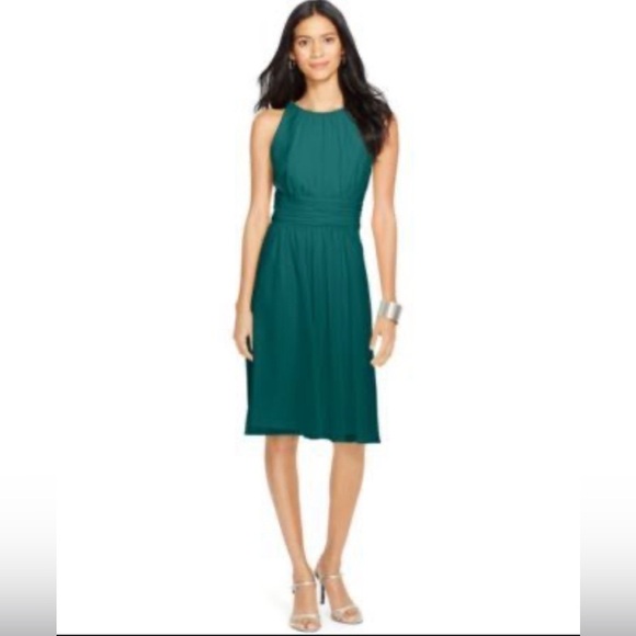 Ralph Lauren Dresses & Skirts - Ralph Lauren Runched sleeveless dress knee length